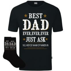 Best DAD Ever Ever Ever T-Shirt + Sokken (Gepersonaliseerd)